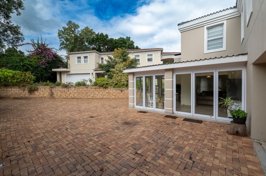 4 Bedroom Property for Sale in Costa Sarda Western Cape